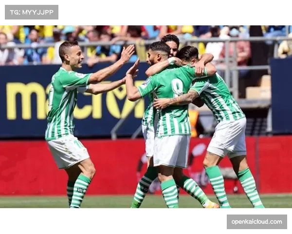 西甲赛场塞维利亚为欧战资格全力冲刺每场比赛皆成关键三分之争