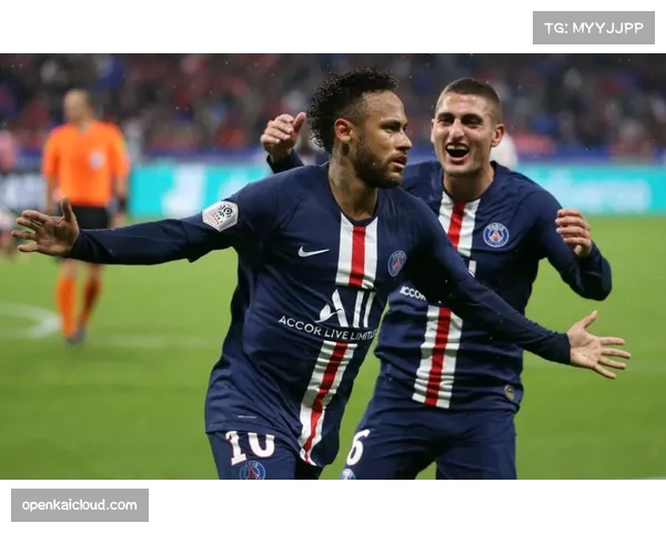 朗斯主场三球完胜里尔 积分榜上继续紧咬巴黎圣日耳曼 朗斯主场三球完胜里尔 积分榜上继续紧咬巴黎圣日耳曼